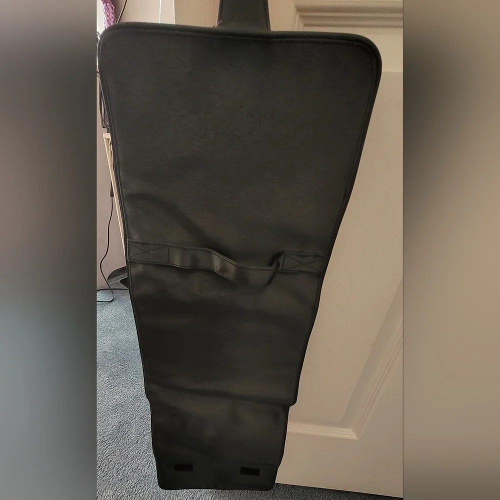 New. Mary Kay Hanging Black and pink Organizer With Removeable Velco Bags.
